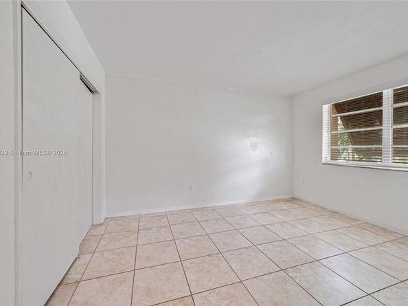 9400 SW 77th Ave K8, Miami FL 33156