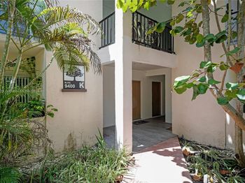 9400 SW 77th Ave