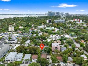 541 NE 62nd St 13, Miami FL 33138