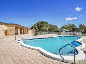 7200 NW 4th Pl 201, Margate FL 33063