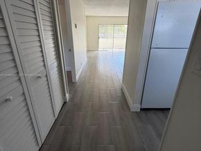 7200 NW 4th Pl 201, Margate FL 33063