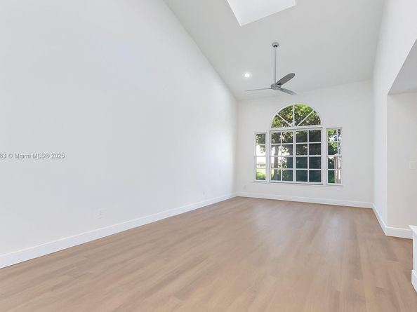 17070 Boca Club Blvd 4, Boca Raton FL 33487