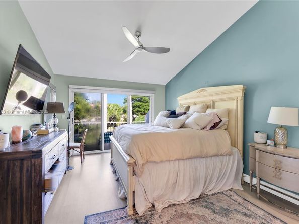 17070 Boca Club Blvd 4, Boca Raton FL 33487