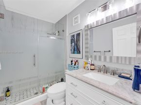 17070 Boca Club Blvd 4, Boca Raton FL 33487