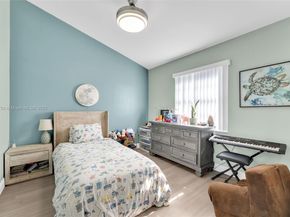 17070 Boca Club Blvd 4, Boca Raton FL 33487