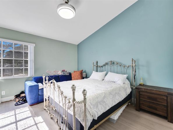 17070 Boca Club Blvd 4, Boca Raton FL 33487