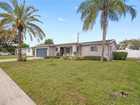 7829 NW 3rd Pl, Margate FL 33063