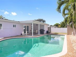 7829 NW 3rd Pl, Margate FL 33063