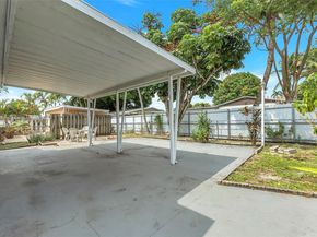 4296 E 9th Ln, Hialeah FL 33013