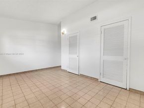 4296 E 9th Ln, Hialeah FL 33013