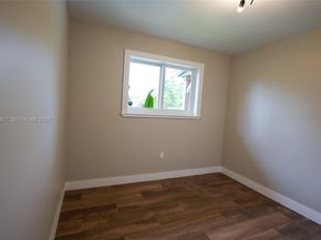 19450 SW 125th Ave, Miami FL 33177