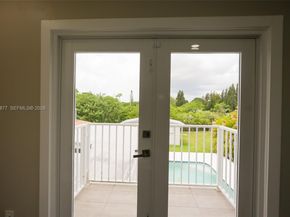 19450 SW 125th Ave, Miami FL 33177