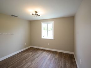 19450 SW 125th Ave, Miami FL 33177