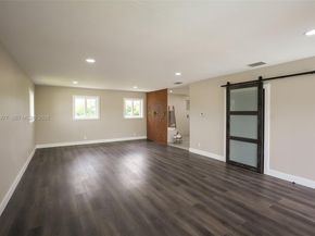 19450 SW 125th Ave, Miami FL 33177