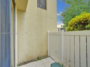 2910 SW 87th Ter 1701, Davie FL 33328