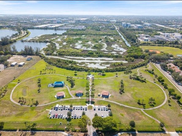 2243 SW 134th Ave, Miramar FL 33027