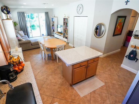 2243 SW 134th Ave, Miramar FL 33027