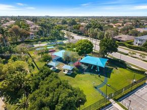 2243 SW 134th Ave, Miramar FL 33027