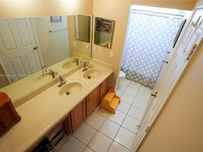 2243 SW 134th Ave, Miramar FL 33027