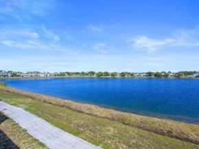 3425 NW 44th St 204, Oakland Park FL 33309