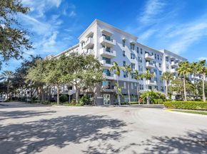 2421 NE 65th St 211, Fort Lauderdale FL 33308