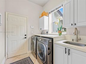 3905 Osprey Ct, Weston FL 33331