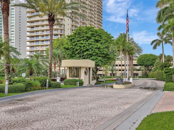 20191 E Country Club Dr 2603, Aventura FL 33180