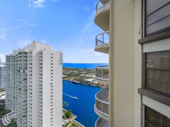 20191 E Country Club Dr 2603, Aventura FL 33180