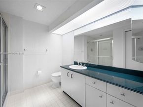 20191 E Country Club Dr 2603, Aventura FL 33180