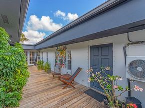 9350 SW 88th Ter, Miami FL 33176