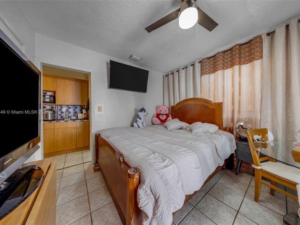 625 SW 16th Ave, Miami FL 33135