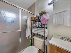 625 SW 16th Ave, Miami FL 33135