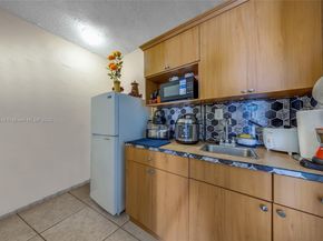 625 SW 16th Ave, Miami FL 33135