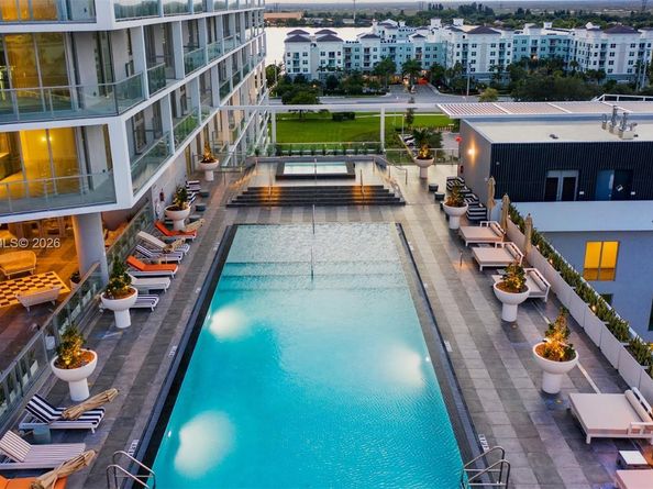 2000 Metropica Way 408, Sunrise FL 33323