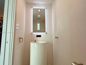 1945 NE 123rd St, North Miami FL 33181