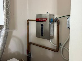 3149 Hollywood Blvd, Hollywood FL 33021