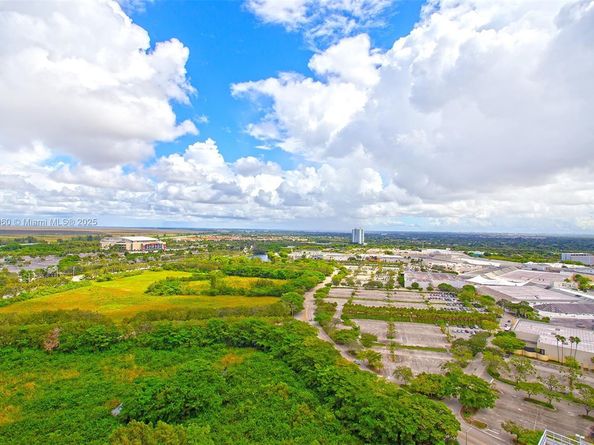 2000 Metropica Way 2501, Sunrise FL 33323