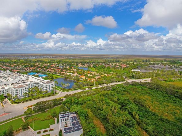 2000 Metropica Way 2501, Sunrise FL 33323