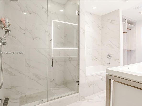 2000 Metropica Way 2501, Sunrise FL 33323