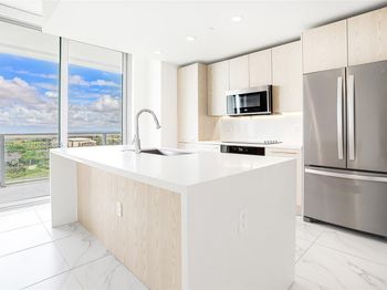 2000 Metropica Way