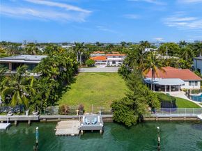 10201 E Broadview Dr, Bay Harbor Islands FL 33154