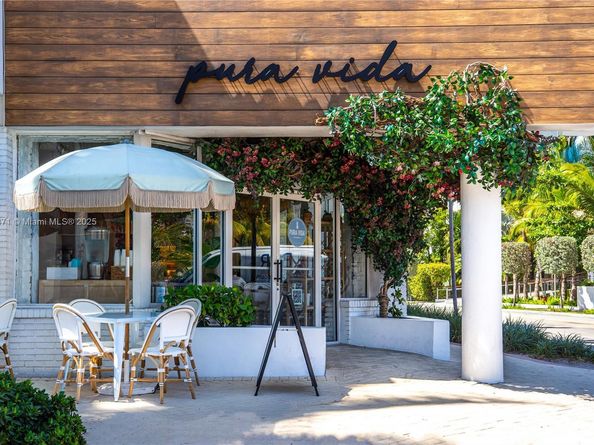 10201 E Broadview Dr, Bay Harbor Islands FL 33154