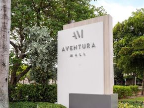 10201 E Broadview Dr, Bay Harbor Islands FL 33154