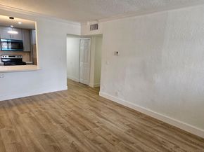 801 NW 47th Ave 120W, Miami FL 33126