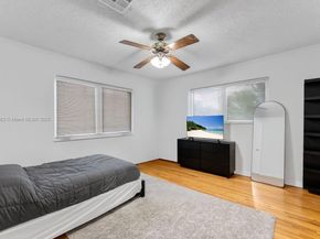 4801 University Dr, Coral Gables FL 33146