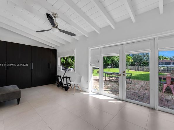 4801 University Dr, Coral Gables FL 33146