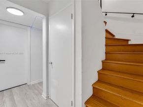 4801 University Dr, Coral Gables FL 33146
