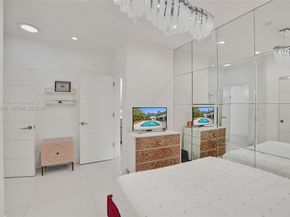 19130 NE 21st Ave, North Miami Beach FL 33179