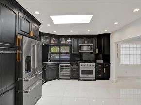 19130 NE 21st Ave, North Miami Beach FL 33179