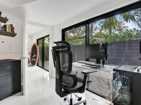 19130 NE 21st Ave, North Miami Beach FL 33179